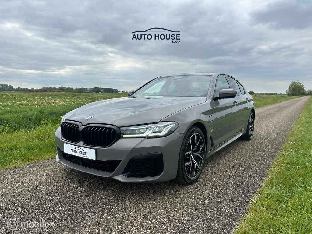 BMW 5 Serie 545e xDrive Executive | FULL 53461523-0.jpg | KAAP Auto House B.V.