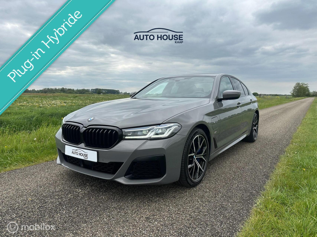 BMW 5 Serie 545e xDrive Executive | M SPORT | FULL 53461523-0.jpg | KAAP Auto House B.V.